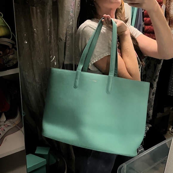 🩵Tiffany & Co Purse and Matching Wristlet🩵 - Picture 6 of 16